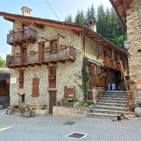 Albergo Diffuso La Marmu Osteria Della Croce Bianca Marmora Eksteriør bilde