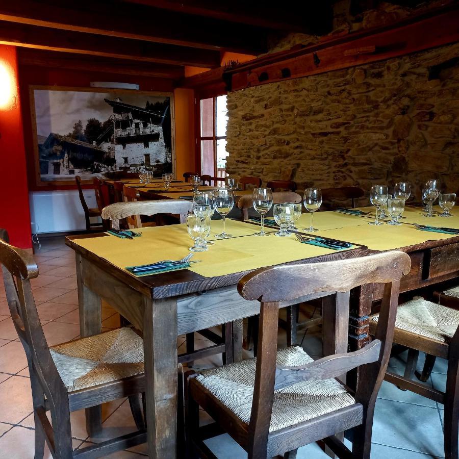 Albergo Diffuso La Marmu Osteria Della Croce Bianca Marmora Eksteriør bilde