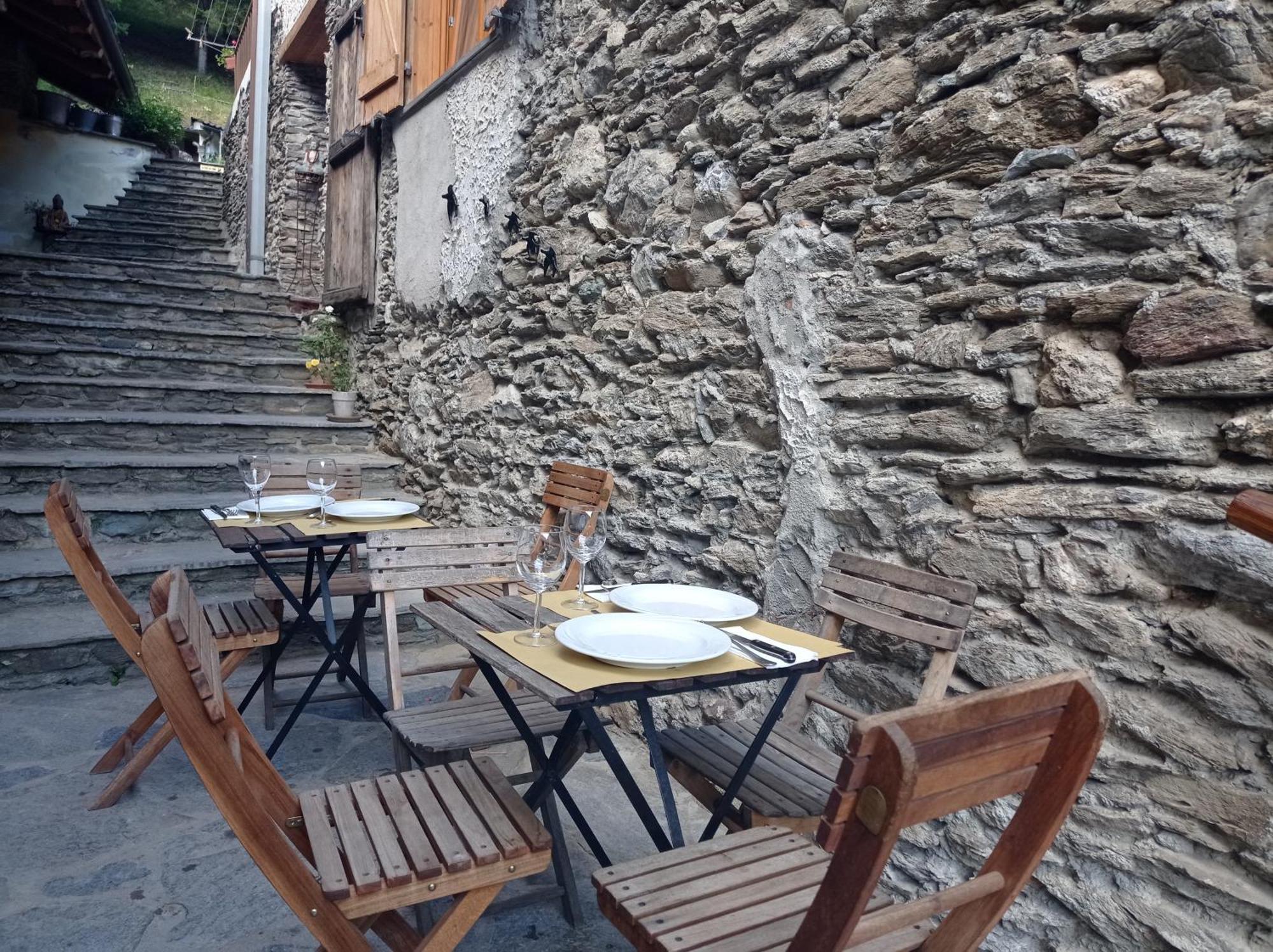 Albergo Diffuso La Marmu Osteria Della Croce Bianca Marmora Eksteriør bilde